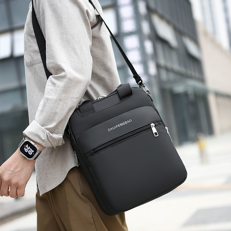 Torba na ramię dla mężczyzn, w – Travel Accessories Tech recenzja i cena