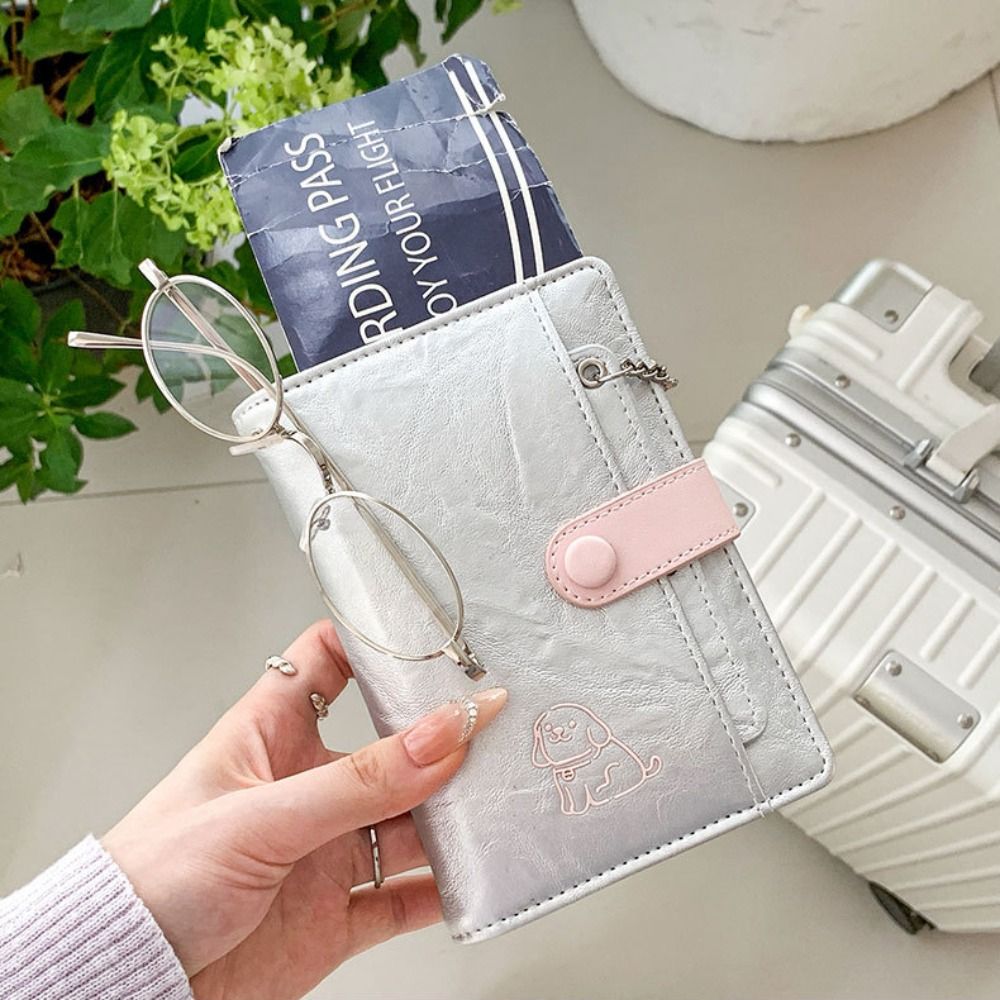 Etui na karty, portfel na pasz – Travel Accessories Passport Holder recenzja i cena