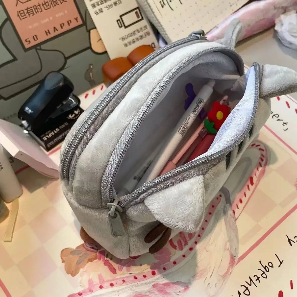 Uroczy piórnik Pusheen, kreskó – It Travel Accessories recenzja i cena